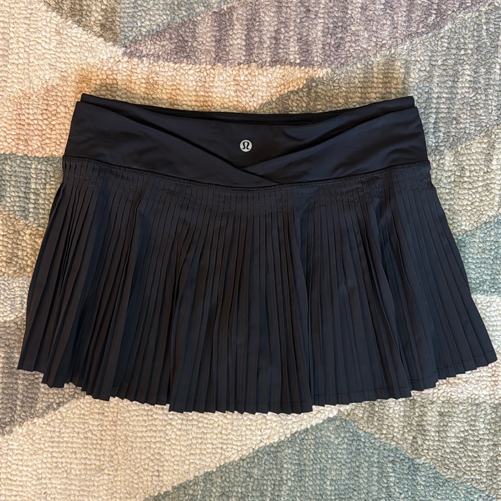 Lululemon - Black Tennis skort - Size S